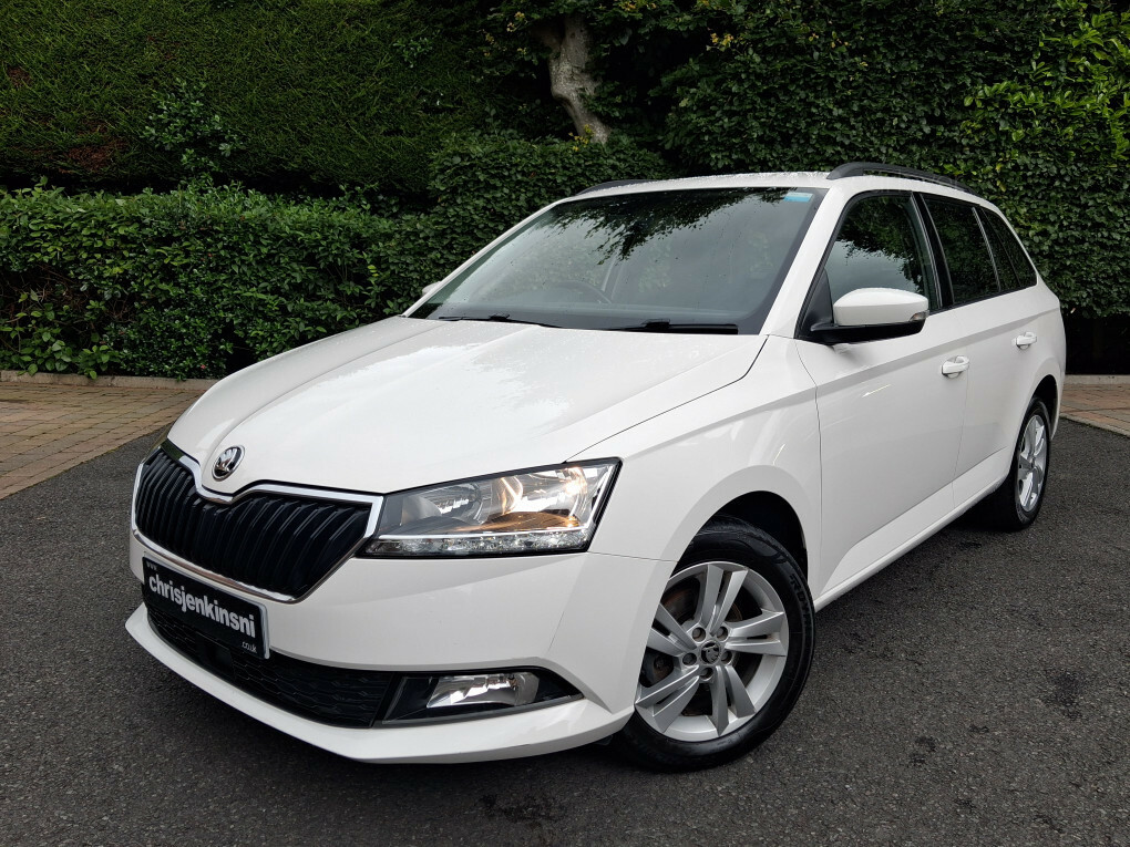 Skoda Fabia 1.0 Tsi Se Estate DSZ7775  #2