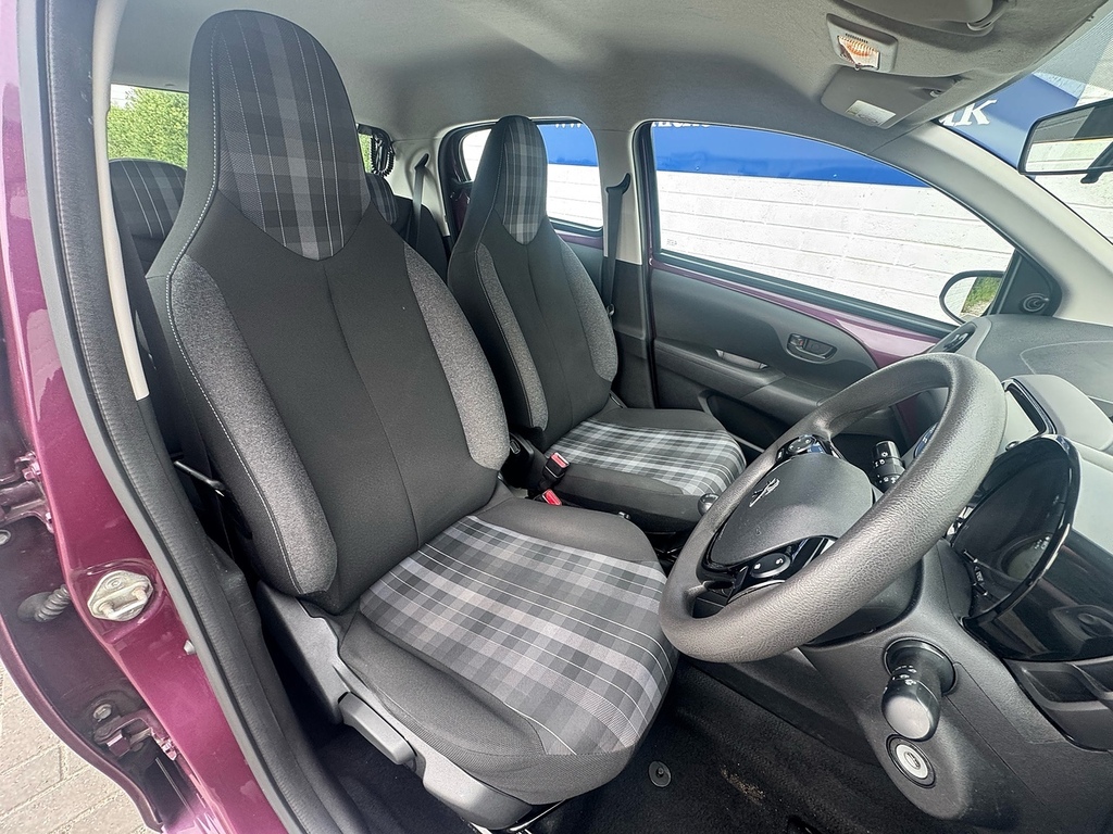Peugeot 108 Active YN19HKA Purple #6