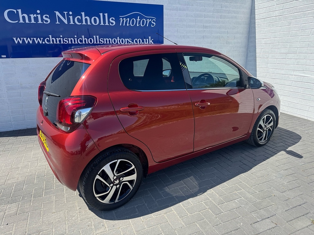 Peugeot 108 Collection BD70BNB Red #2
