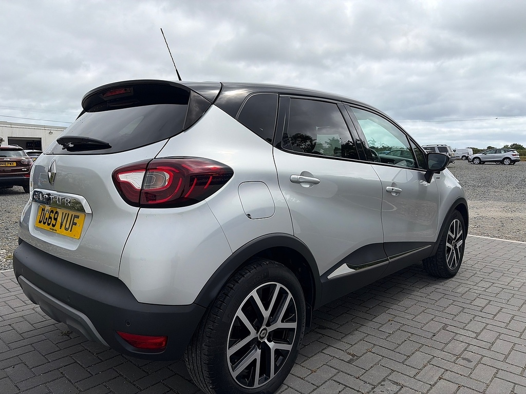 Renault Captur Tce Energy S Edition DG69VUF Black #3