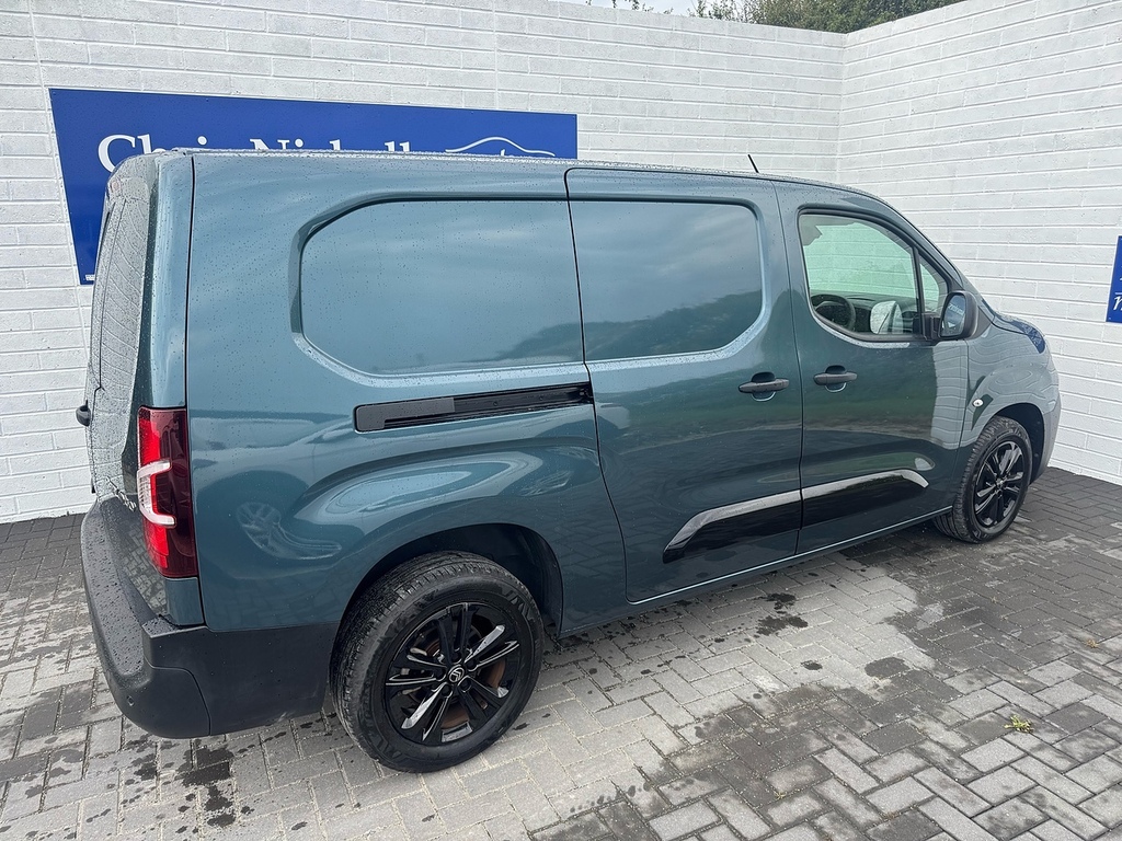 Citroen Berlingo Bluehdi 950 Enterprise XL WL24HXM Blue #2
