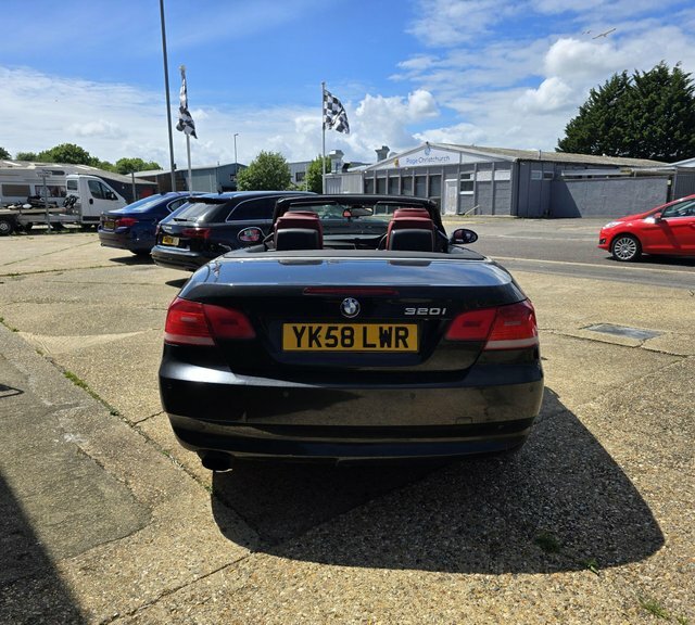 BMW 3 Series 2.0 320I M Sport 168 Bhp Black #17