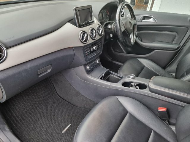 Mercedes-Benz B Class Silver #10
