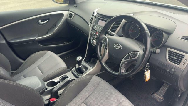 Hyundai I30 1.4 Se Euro 6 Silver #4