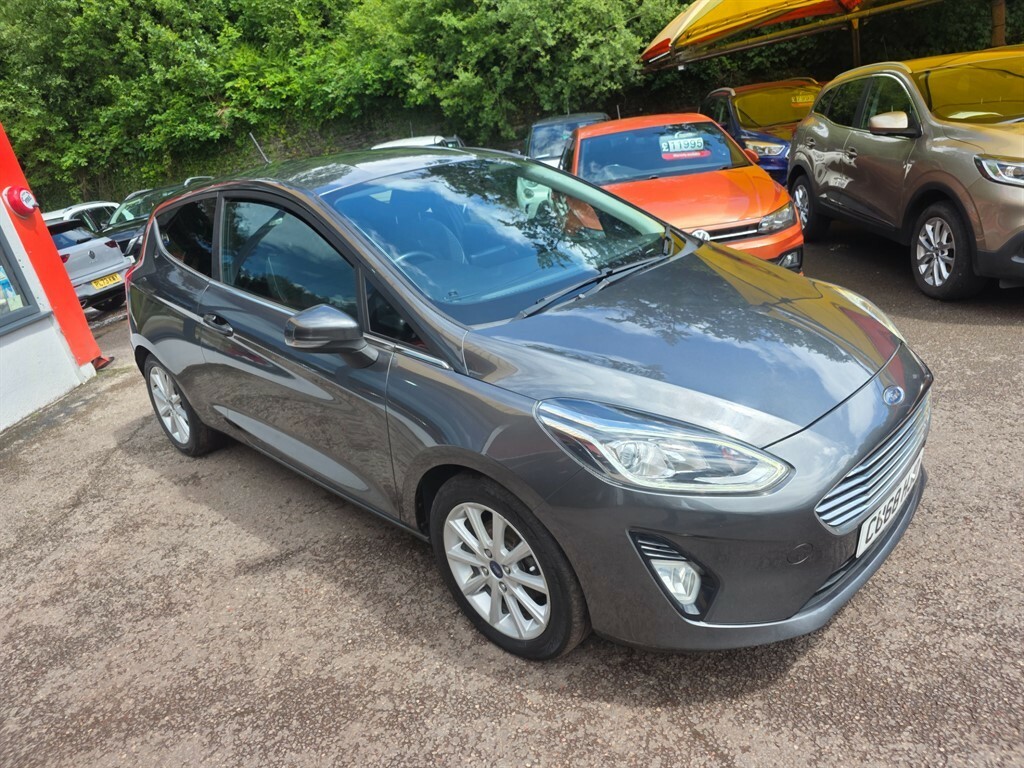 Ford Fiesta Titanium Tdci Hatchback CU68HJO Grey #3