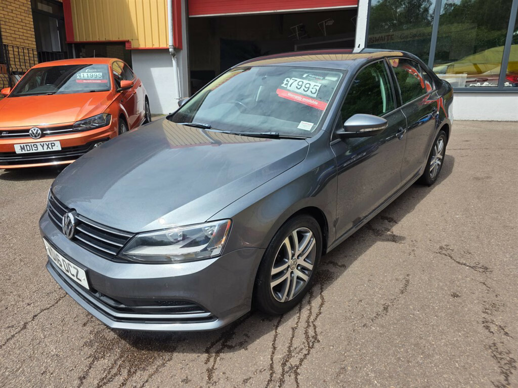 Volkswagen Jetta Se Tdi Bluemotion Technology Saloon Grey