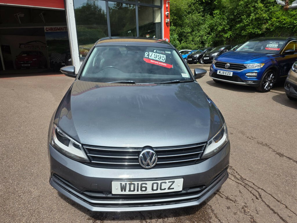 Volkswagen Jetta Se Tdi Bluemotion Technology Saloon Grey #2
