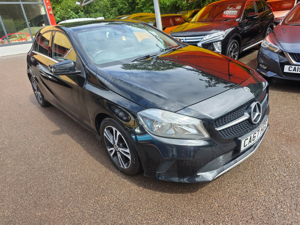 Mercedes-Benz A Class A180d Se Hatchback CA67HGE Black #3