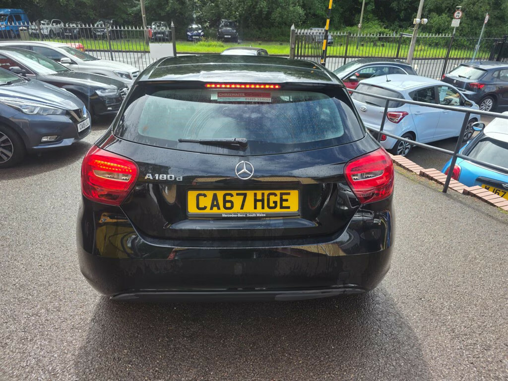 Mercedes-Benz A Class A180d Se Hatchback CA67HGE Black #4