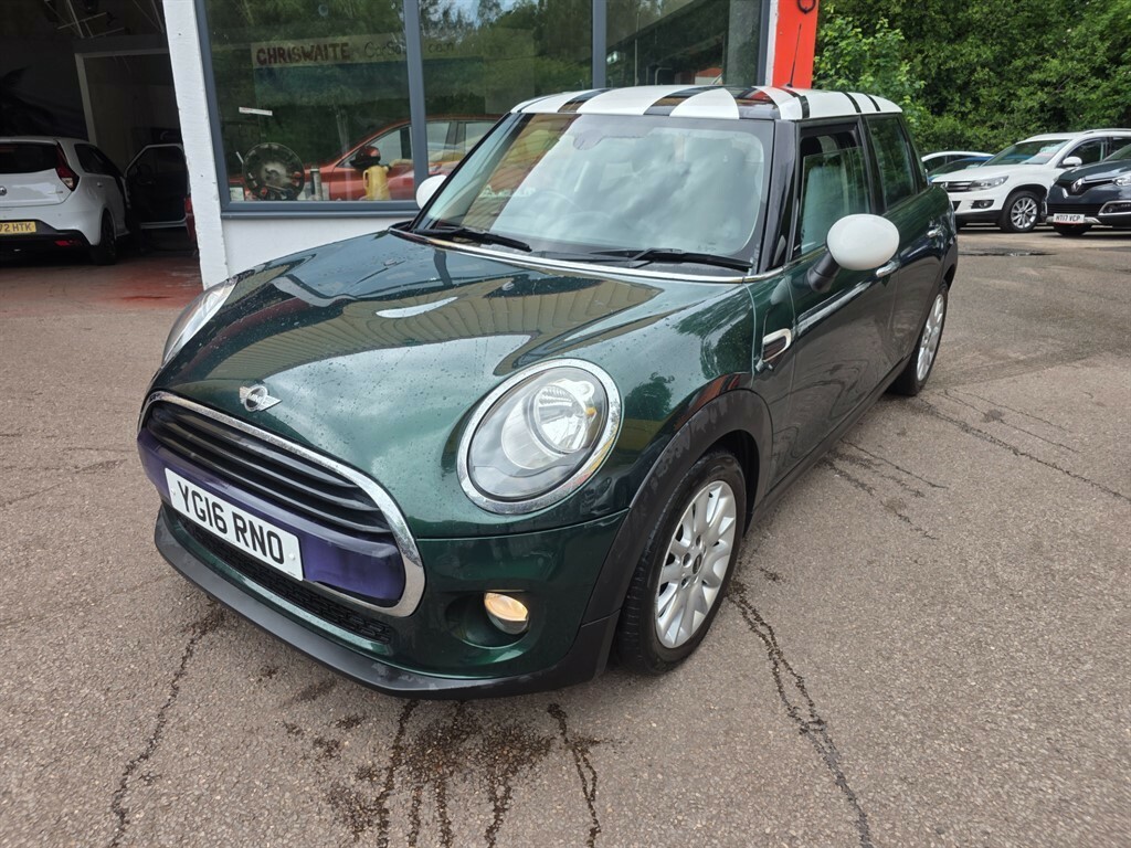 Mini Hatch Cooper D Hatchback