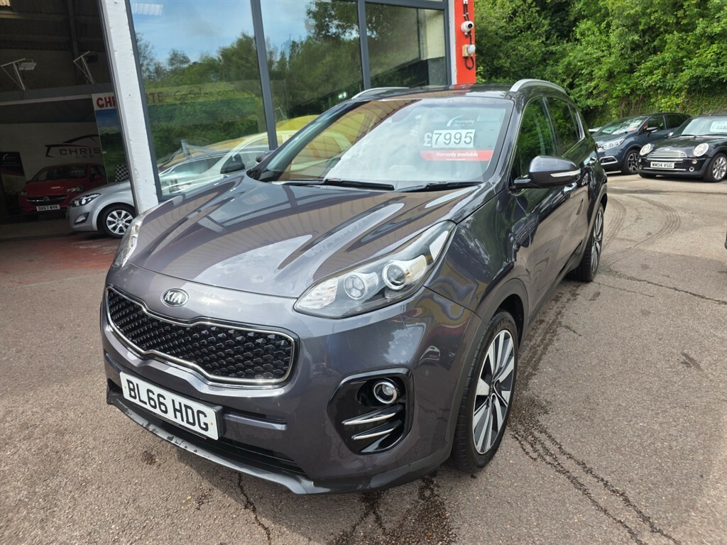 Kia Sportage  White #8