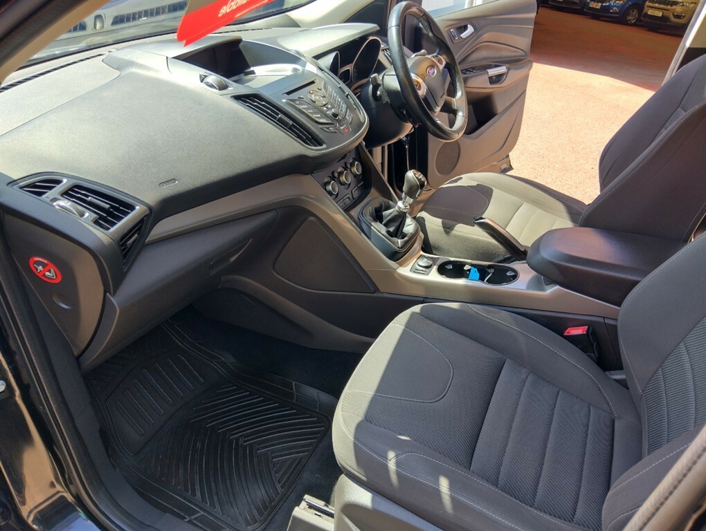 Ford Kuga Kuga Titanium X Tdci 4X4 Red #19