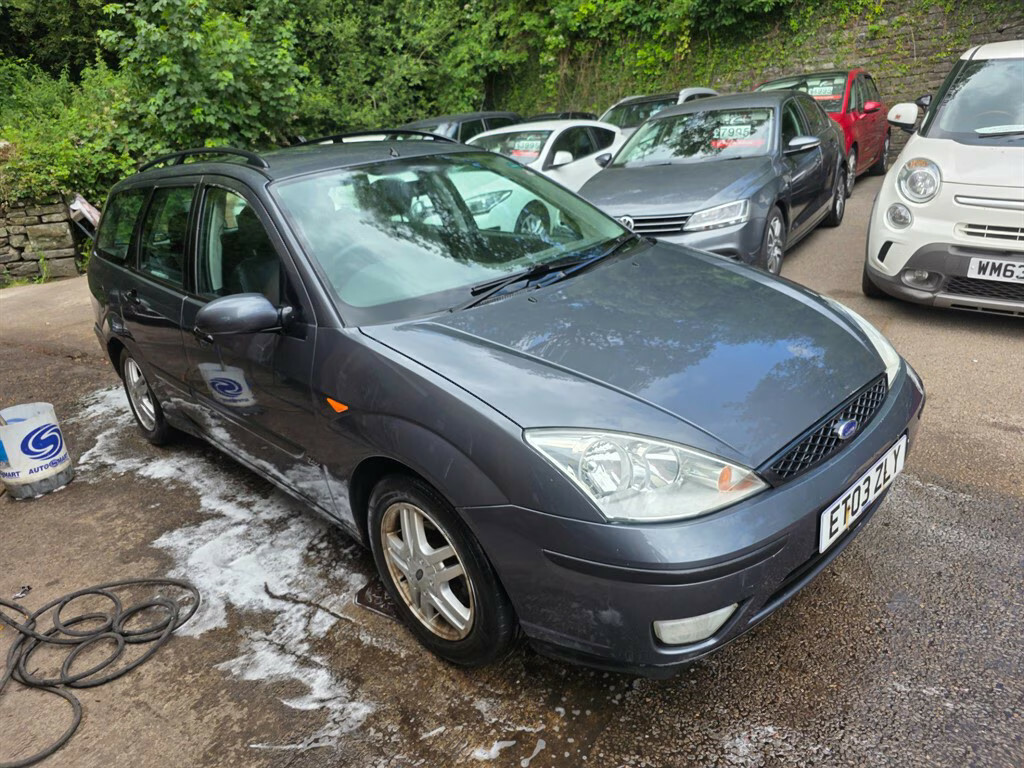 Ford Focus 1.4L Cl Hatchback Euro 3 74 Bhp Silver #2