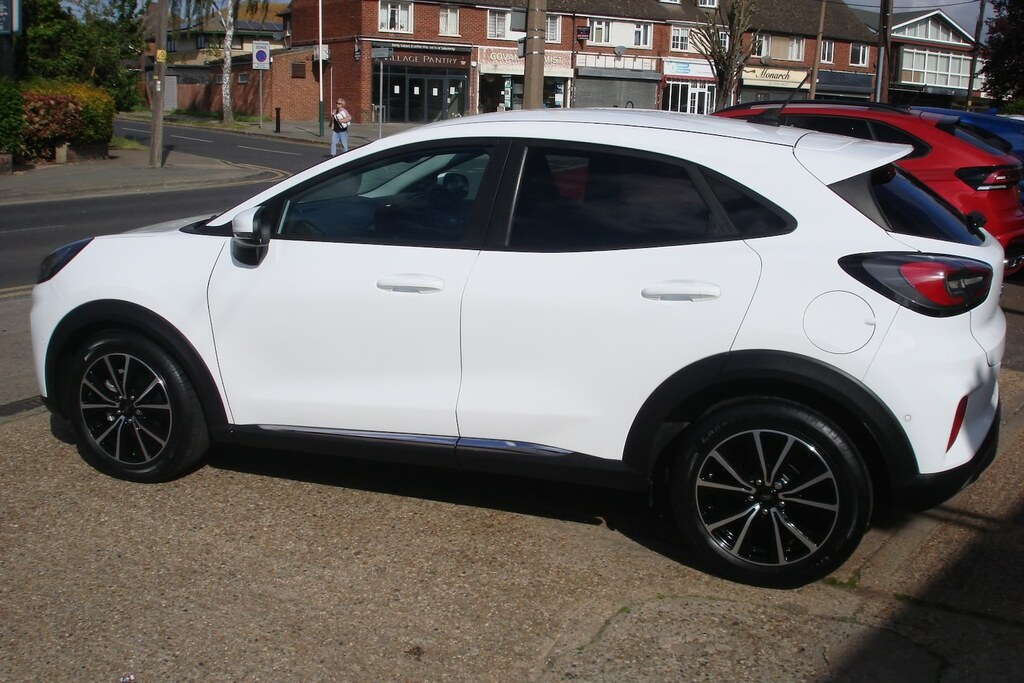 Ford Puma 1.0 Ecoboost Hybrid Mhev Titanium First Ed EX20YFJ White #3