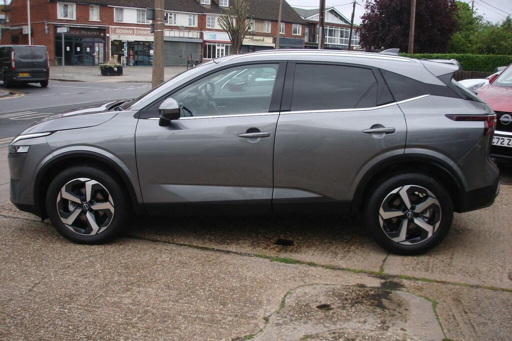 Nissan Qashqai 1.3 Dig-t Mh 158 N-connecta Grey #2