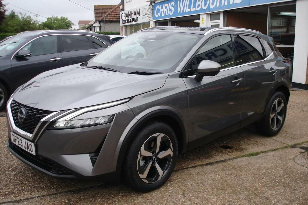 Nissan Qashqai 1.3 Dig-t Mh 158 N-connecta Grey