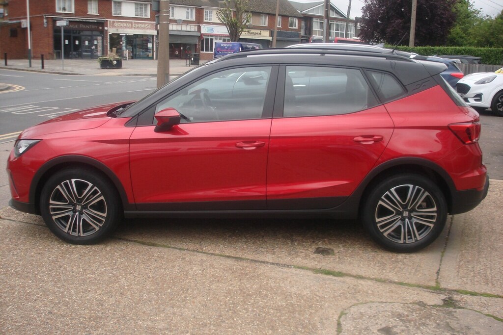 Seat Arona 1.0 Tsi 110 Se Technology Red #2