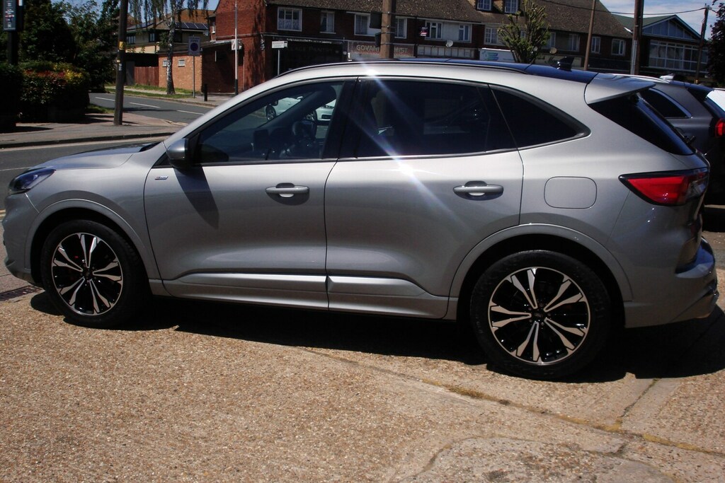 Ford Kuga 2.5 Fhev St-line X Edition Silver #4