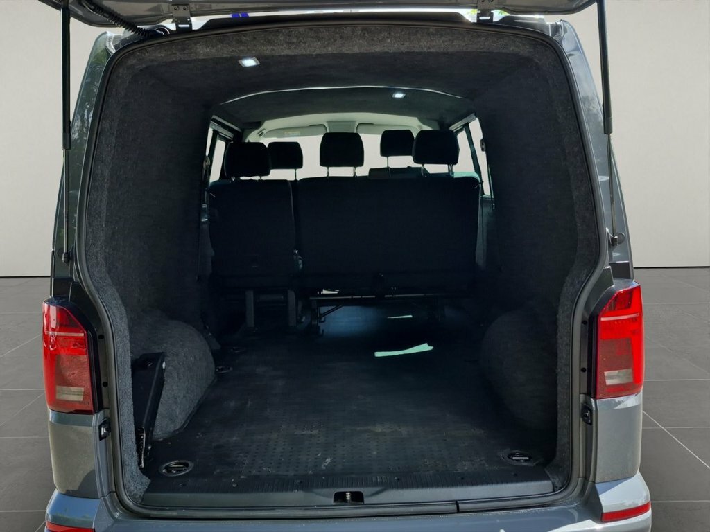 Volkswagen Transporter Highline Grey #25
