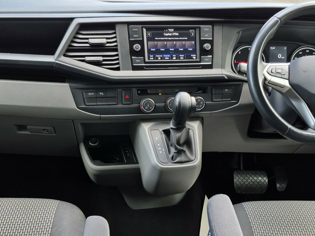 Volkswagen Transporter Highline Grey #11