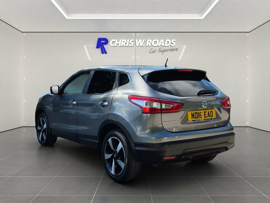 Nissan Qashqai 1.6L N-connecta Grey #2