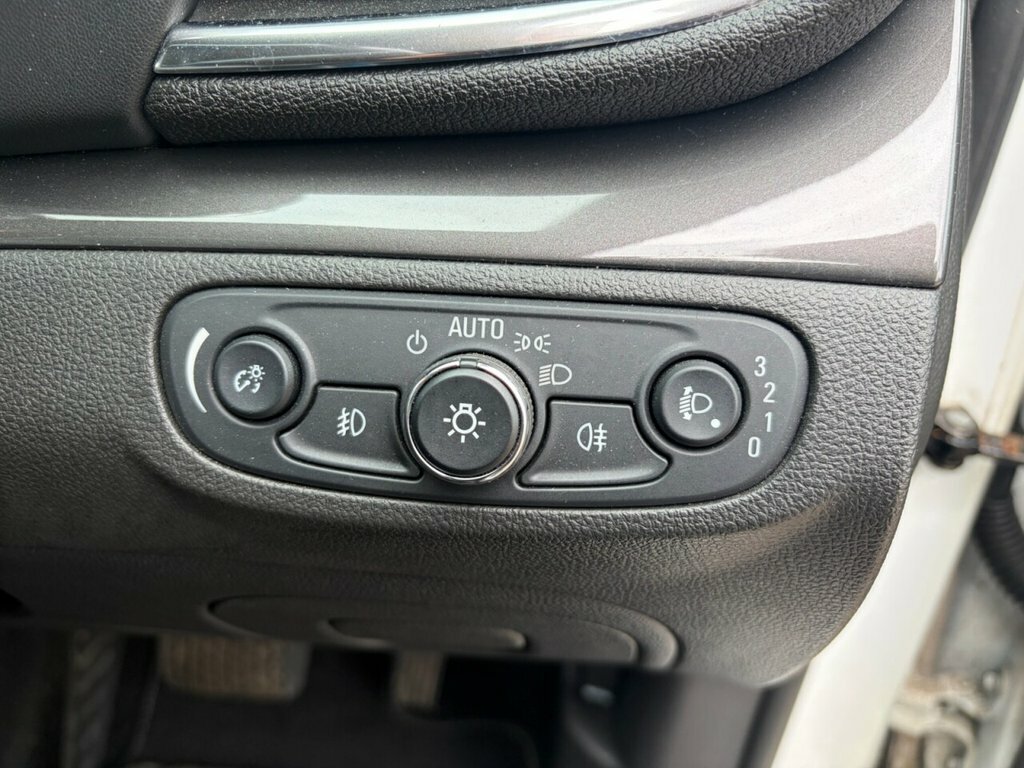 Vauxhall Mokka X Design Nav Blue #13