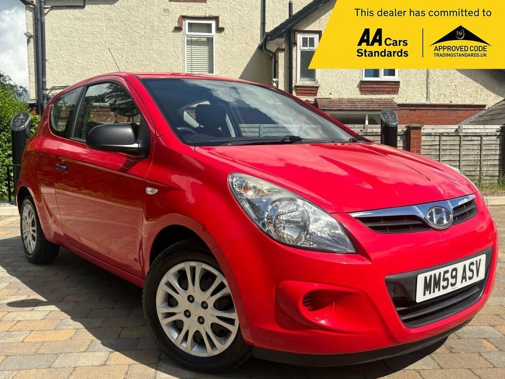 Hyundai I20 1.2L Classic Red