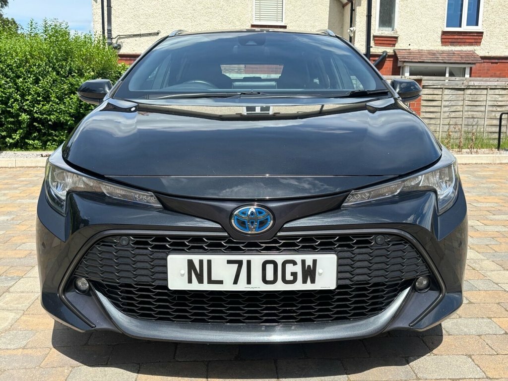 Toyota Corolla 1.8 Icon Tech 121 Bhp Red #40
