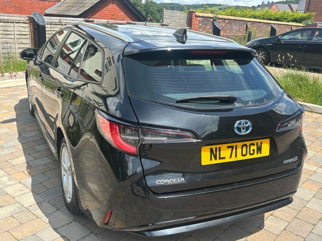 Toyota Corolla 1.8 Icon Tech 121 Bhp Red #10