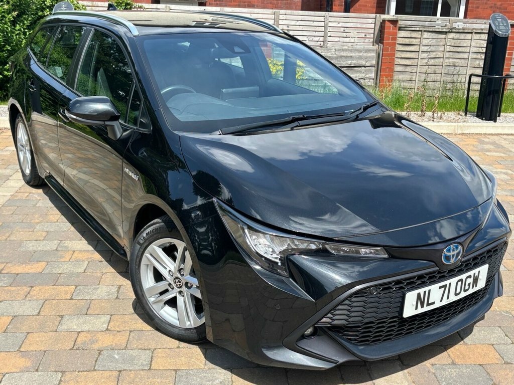 Toyota Corolla 1.8 Icon Tech 121 Bhp Red #37