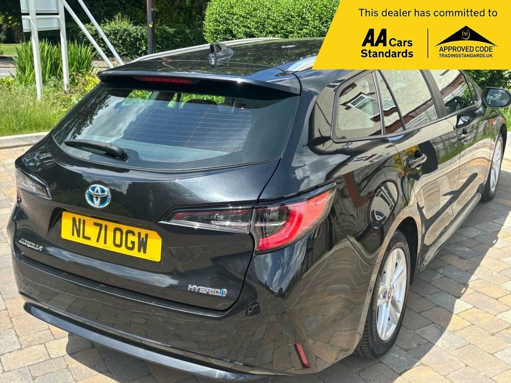 Toyota Corolla 1.8L Icon Tech Black #3