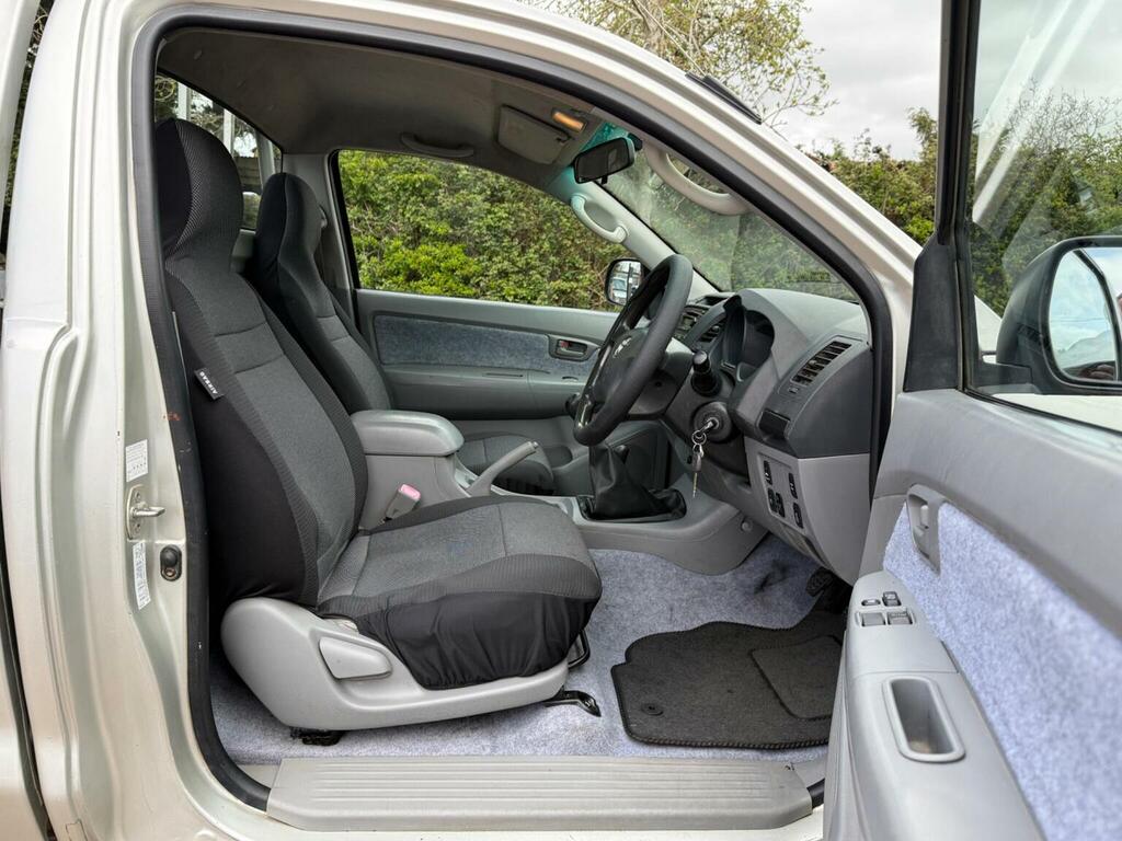 Toyota HILUX 3.0 D-4d Hl3 2008 Black #8