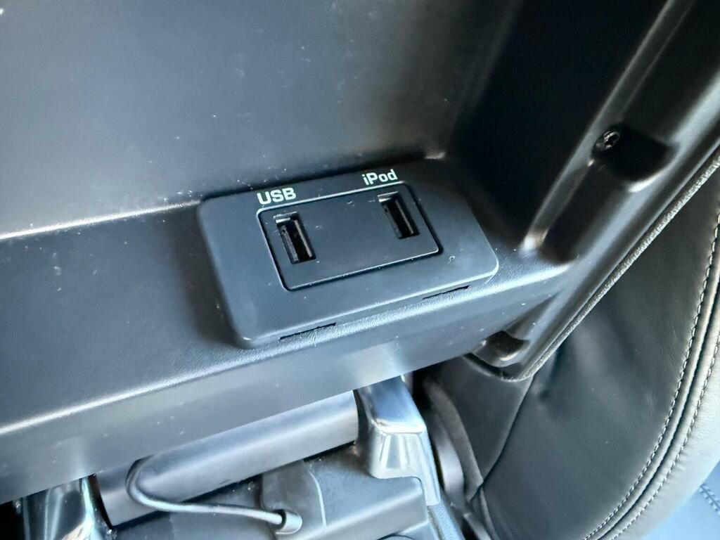 Land Rover Discovery 4 3L Xs Black #21