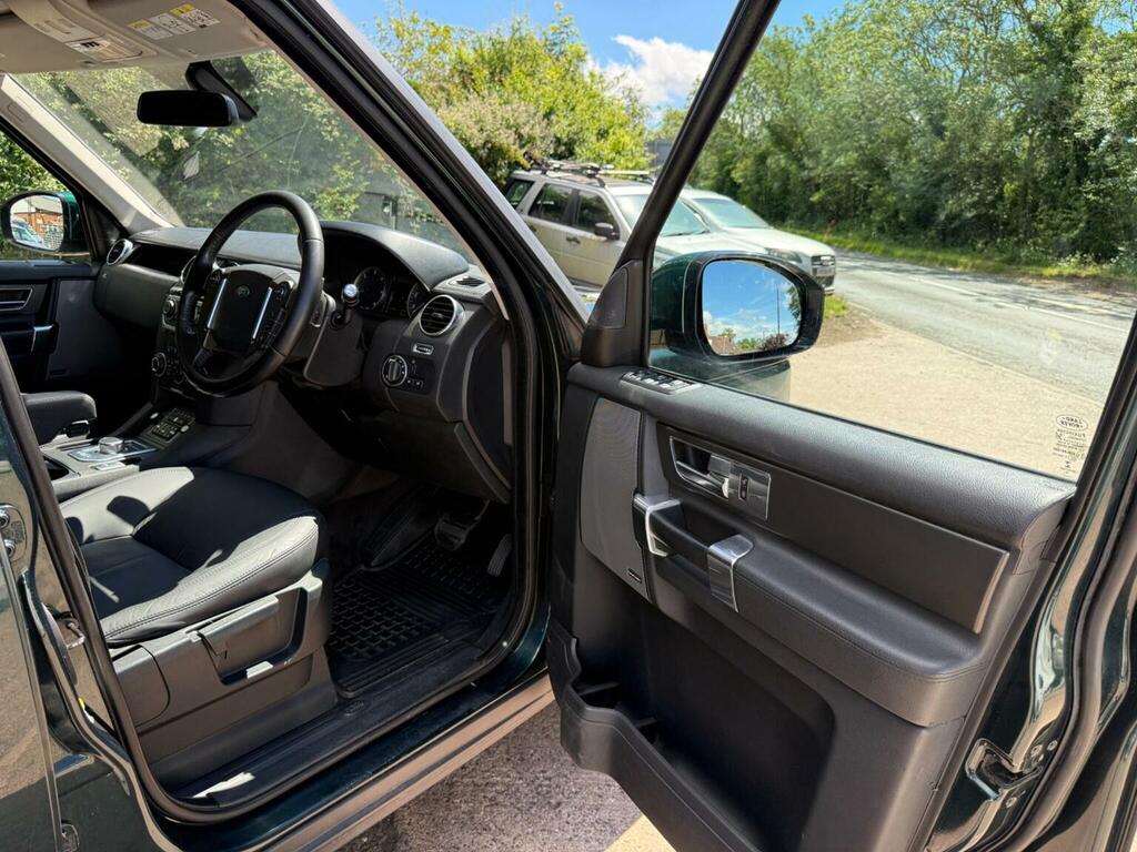Land Rover Discovery 4 3L Xs Black #13