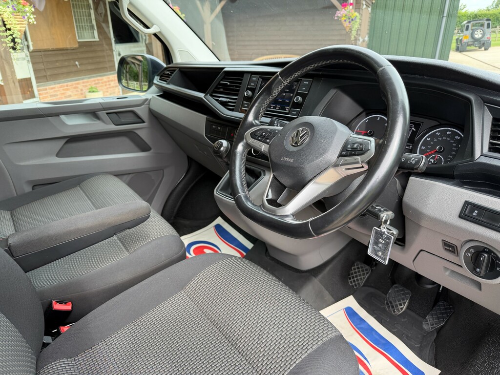 Volkswagen Transporter Combi Blue #10