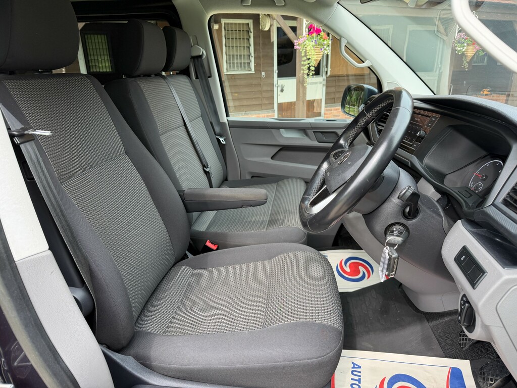 Volkswagen Transporter Combi Blue #11