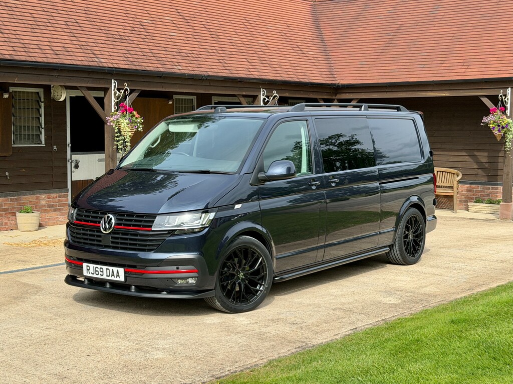 Volkswagen Transporter 2.0 Tdi T30 Highline Kombi Fwd L  #3