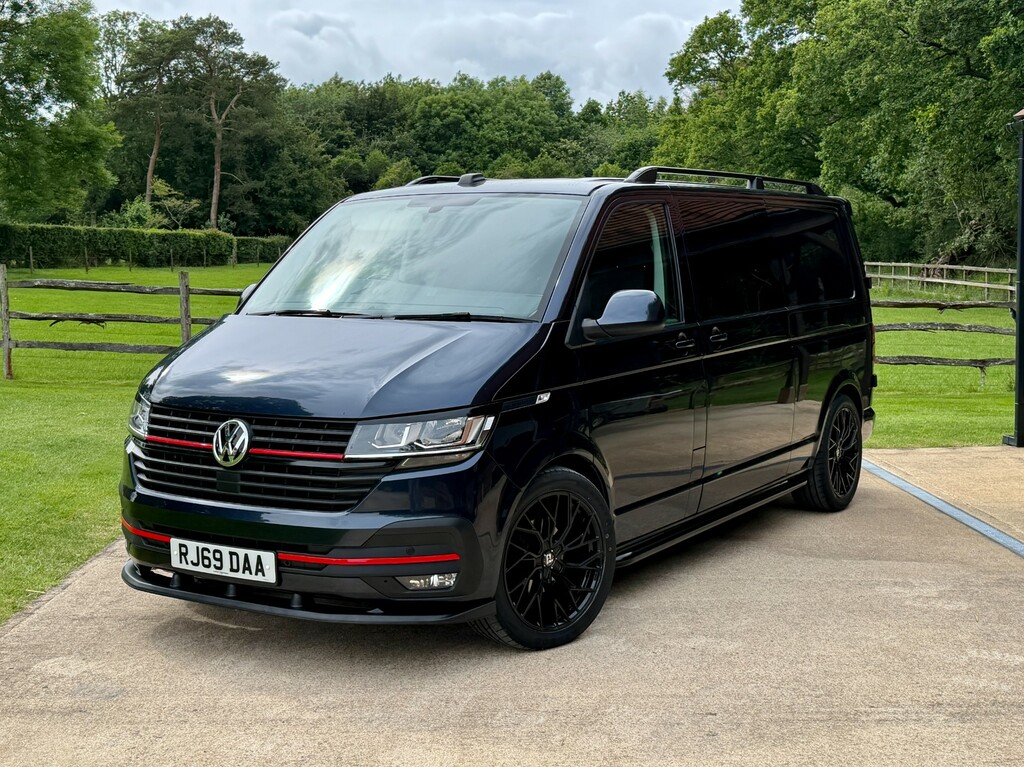 Volkswagen Transporter Combi Blue #7