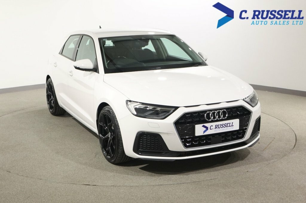 Audi A1 1L Sport HJ23RBO White #2