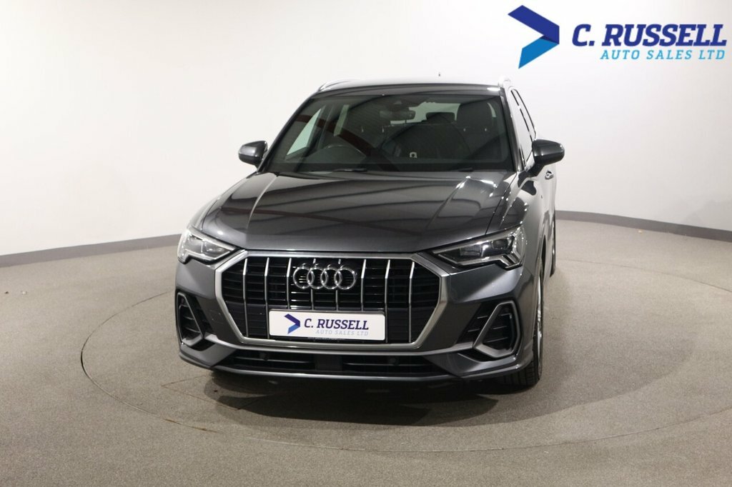 Audi Q3 2L S Line SA69ZHZ Grey #4