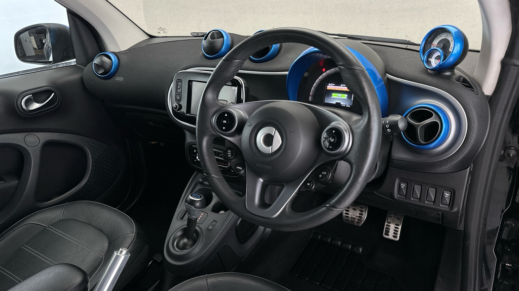 Smart Fortwo Coupe 1.0 Prime Premium Coupe Twinamic Euro White #10