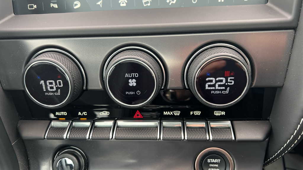 Jaguar F-Type 5.0 P575 Supercharged V8 R 75 Awd Black #13