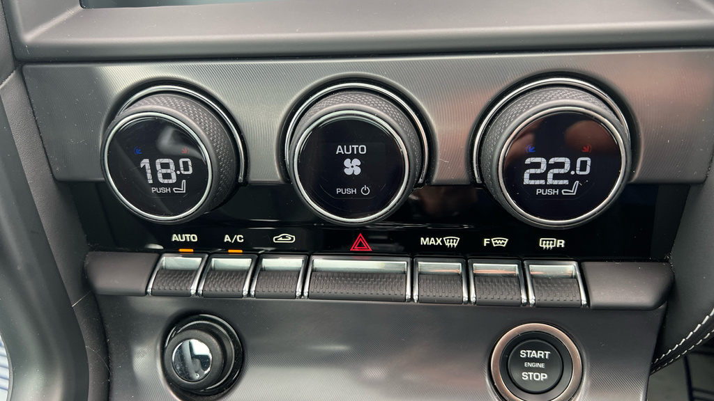 Jaguar F-Type 5.0 P575 Supercharged V8 R 75 Awd Black #45