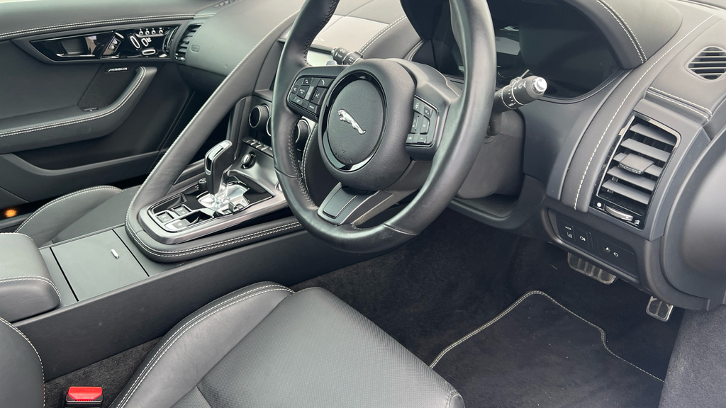 Jaguar F-Type 5.0 P575 Supercharged V8 R 75 Awd Black #12