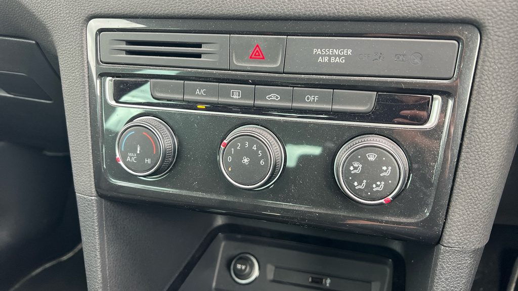 Volkswagen Golf SV 1.5 Tsi Evo 150 Match Dsg  #49