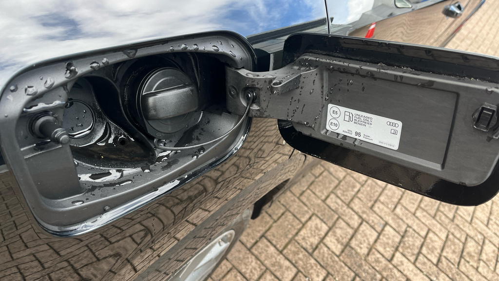 Audi Q3 Tfsi S Line Grey #25