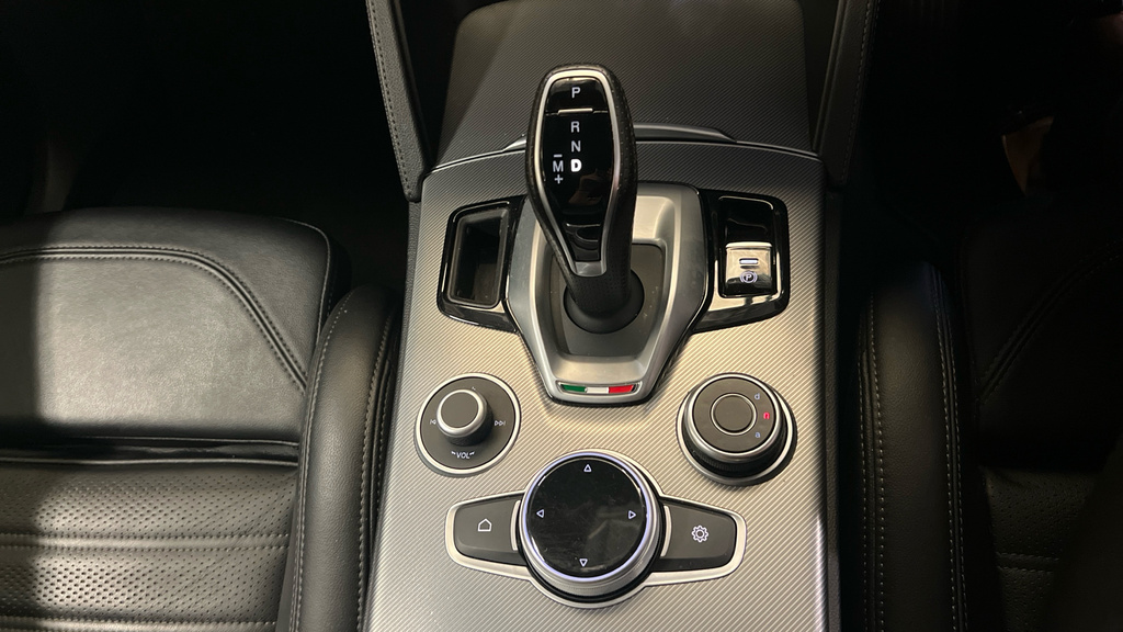 Alfa Romeo Stelvio Suv 2.0T Estrema Q4 Awd Euro 6 Ss 202 Green #34