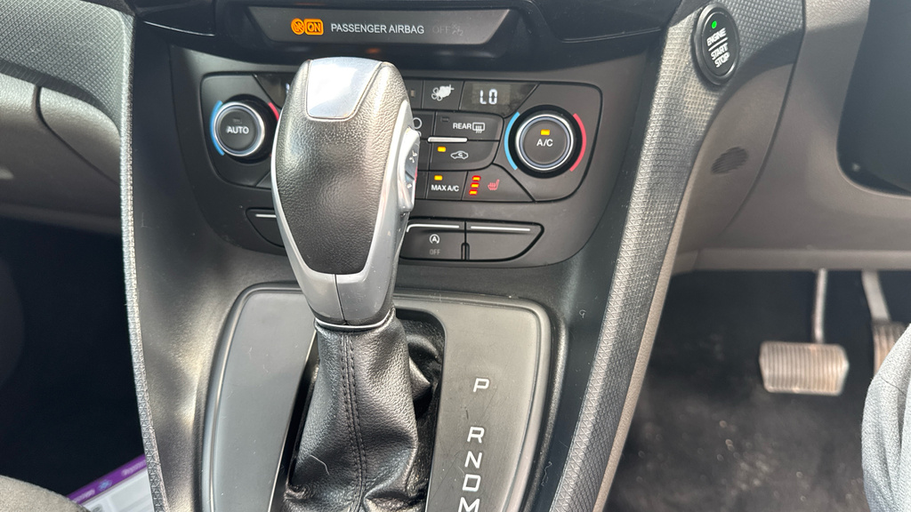 Ford Tourneo Connect 1.5 Ecoblue 120 Titanium Red #31