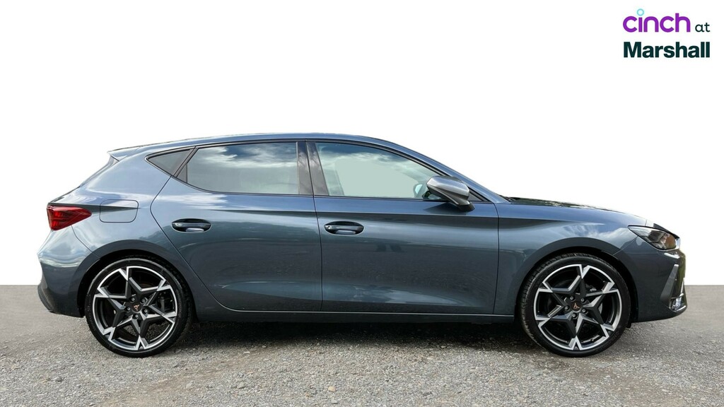 Cupra Leon 2025 Cupra Leon 1.5 Tsi 150 V2 Black #2