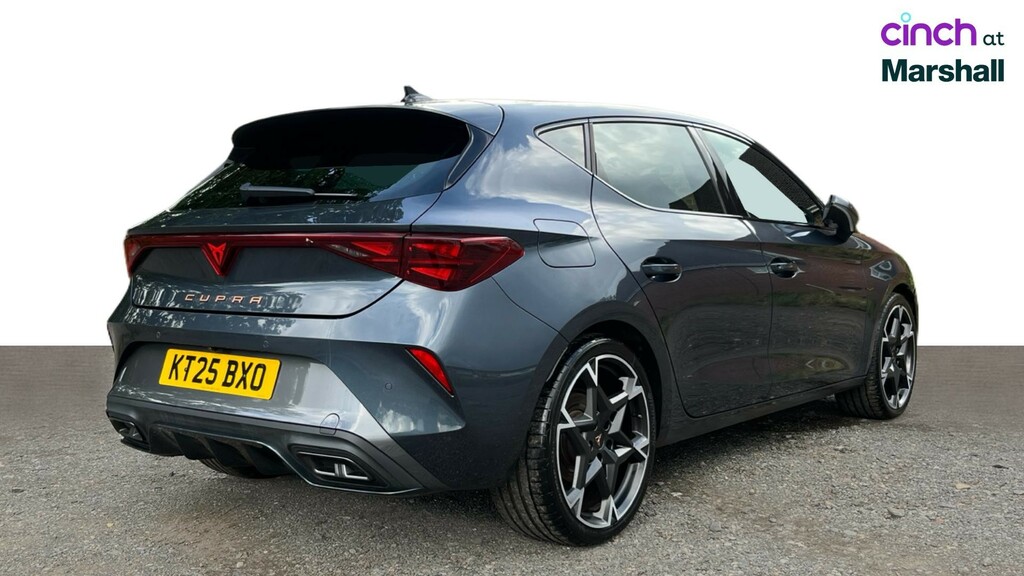 Cupra Leon 2025 Cupra Leon 1.5 Tsi 150 V2 Black #3